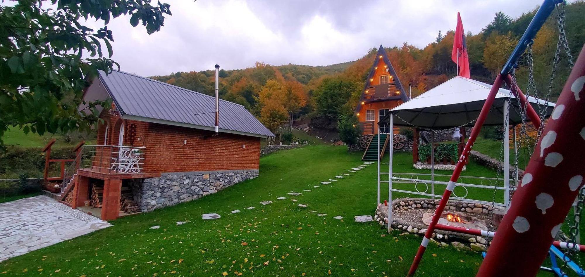 Vilat Pllumaj *