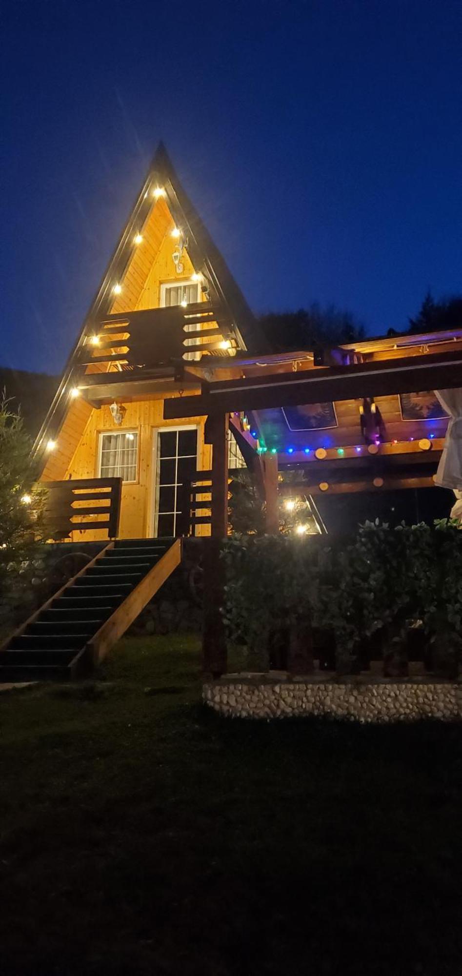 Vilat Pllumaj